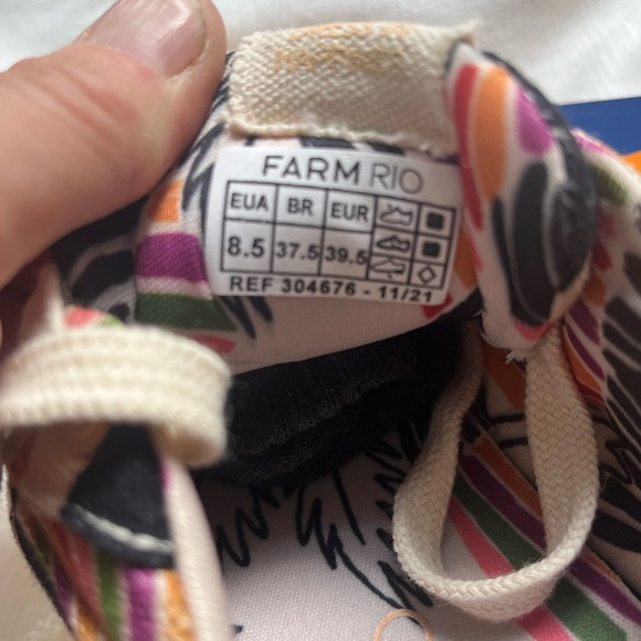🎉HP🎉FARM Rio bird’s tropical women’s sneakers NWT 8.5 - Picture 6 of 7